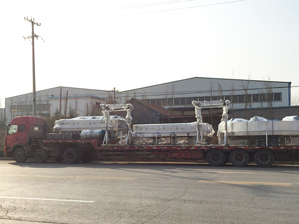 全自動(dòng)托盤(pán)(棧板)清洗烘干一體機(jī)